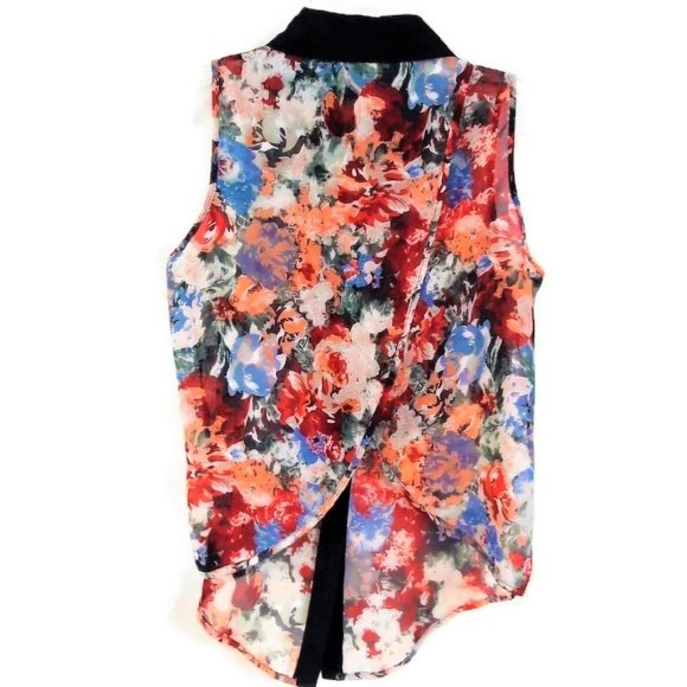 Mauve Top Floral Open Split Back Sleeveless Button Front Contrasting Collar M